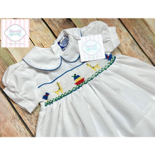 Carriage Boutiques smocked two piece 6m